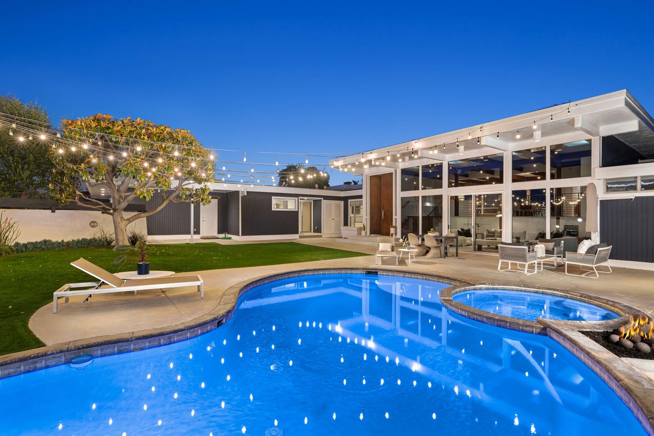 1600 Galaxy Drive