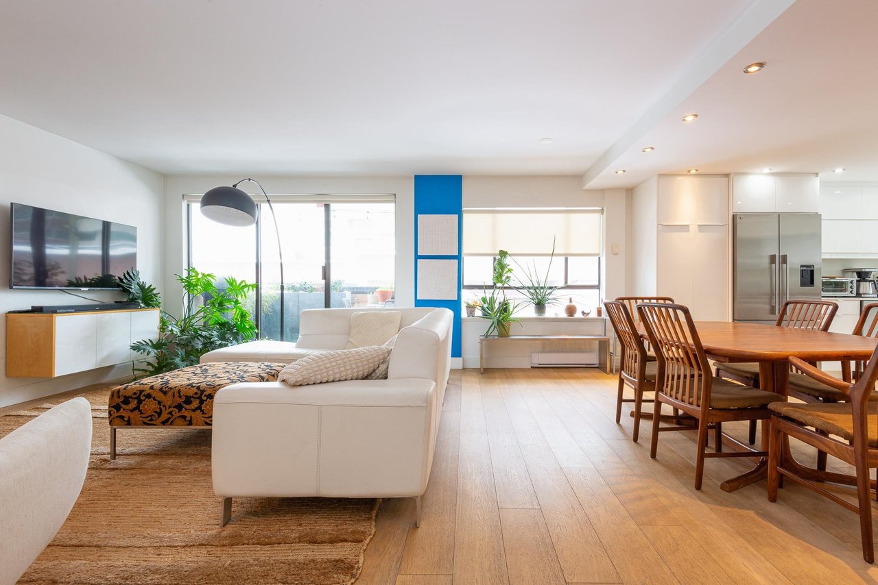 301-1337 W 10th Ave