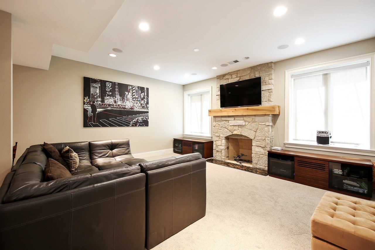Evokes High Style & A Sensational Design