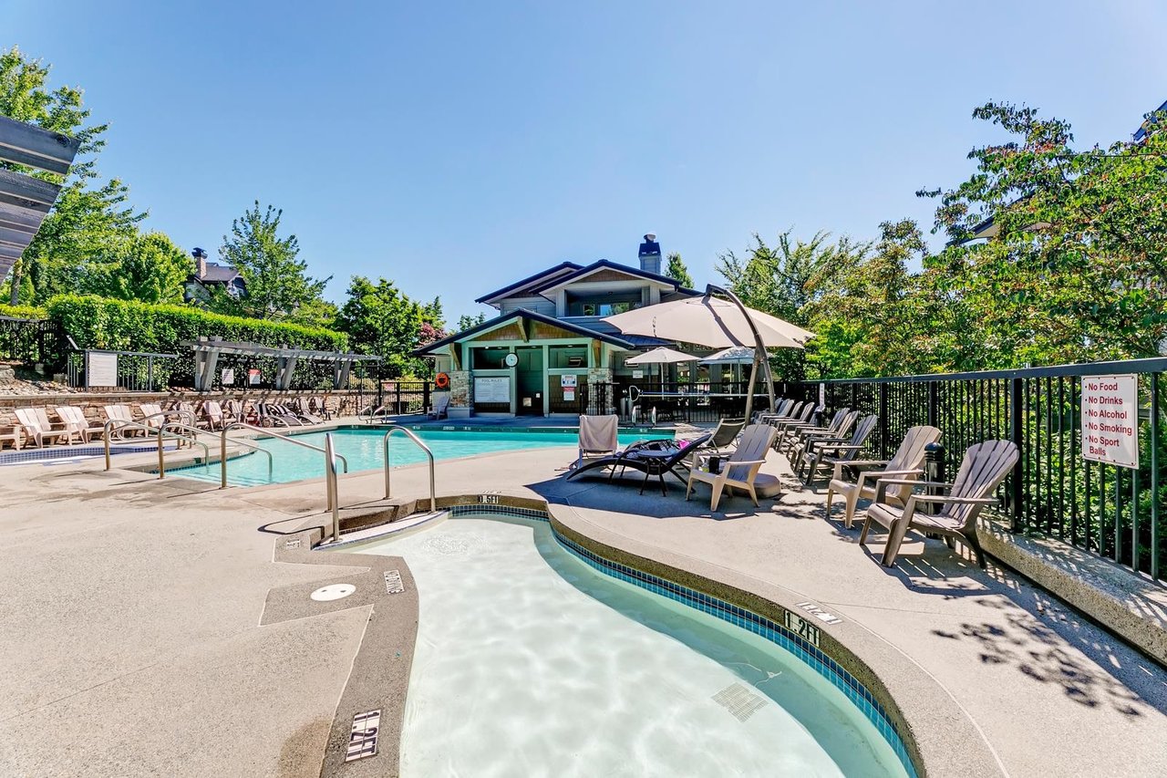 202-3156 Dayanee Springs Blvd