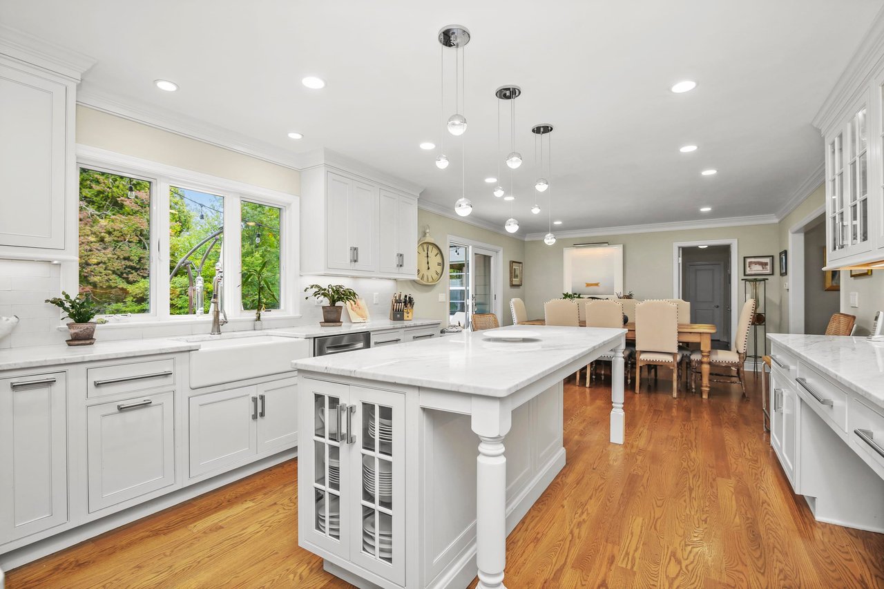 24 Pequot Drive, Norwalk