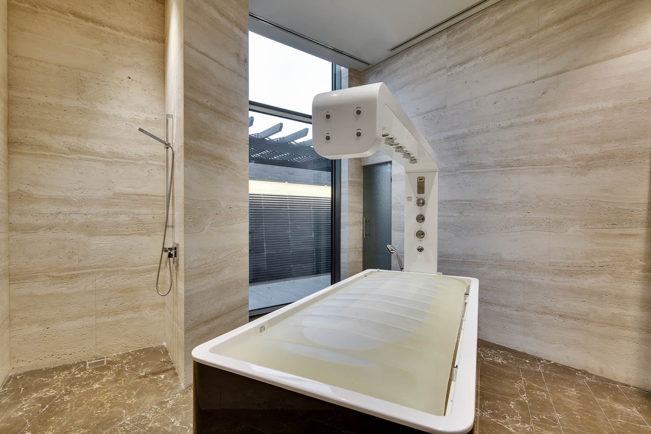 Volante Penthouse