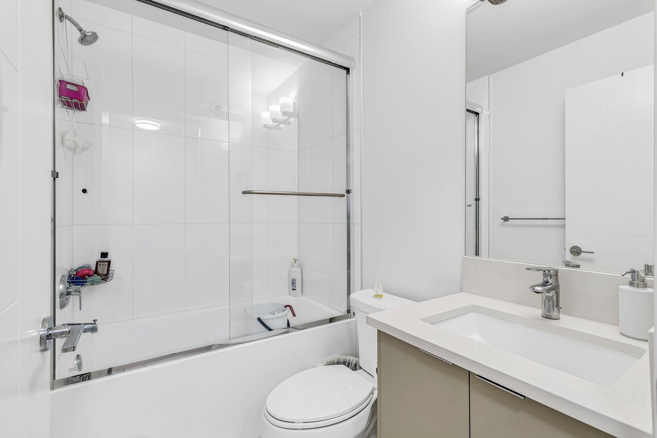36-11556 72a Ave