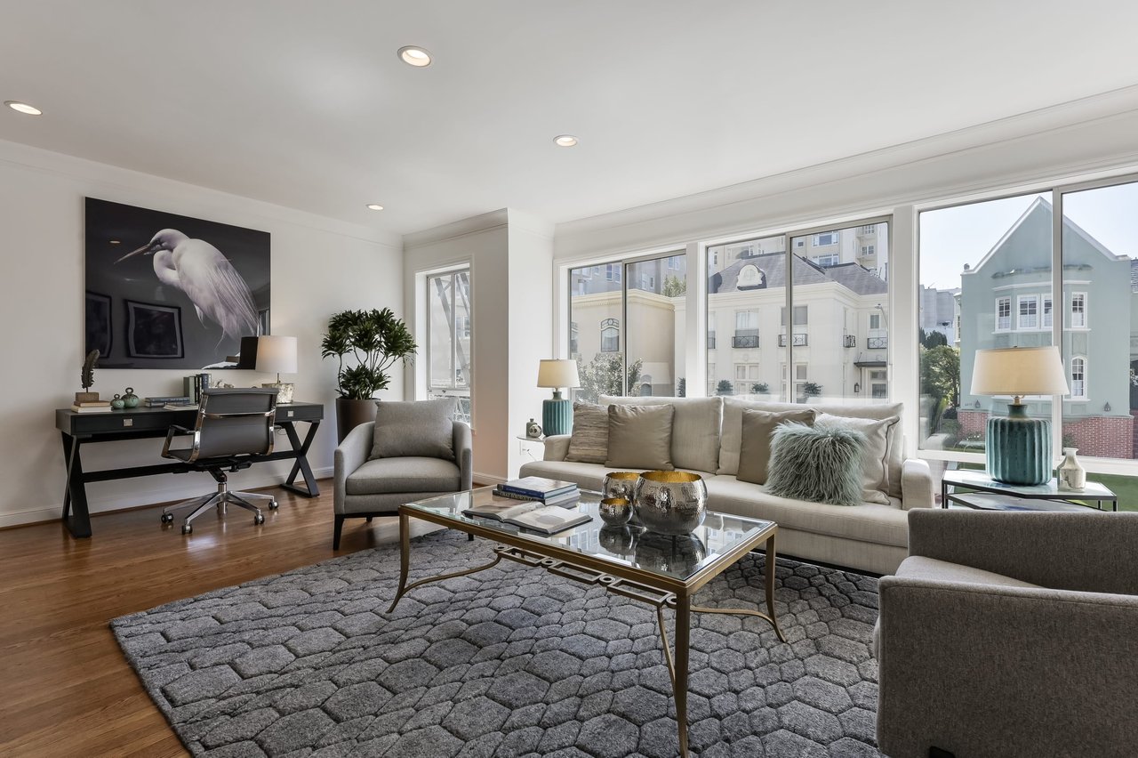 Chic Condo Two Blocks to Fillmore Street