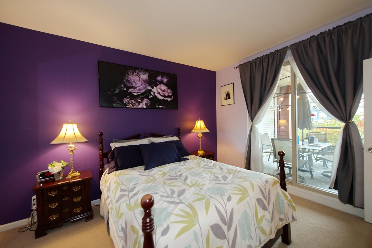 206-15385 101a Avenue, Surrey