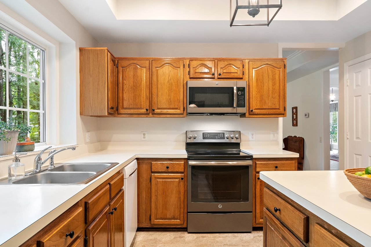 2905 Cove Ridge Road