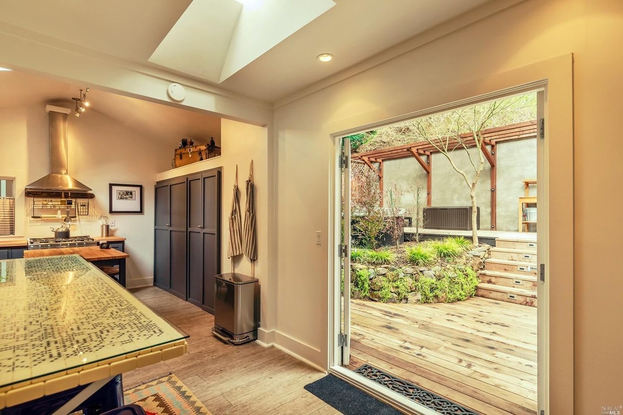 14776 Old Cazadero Rd