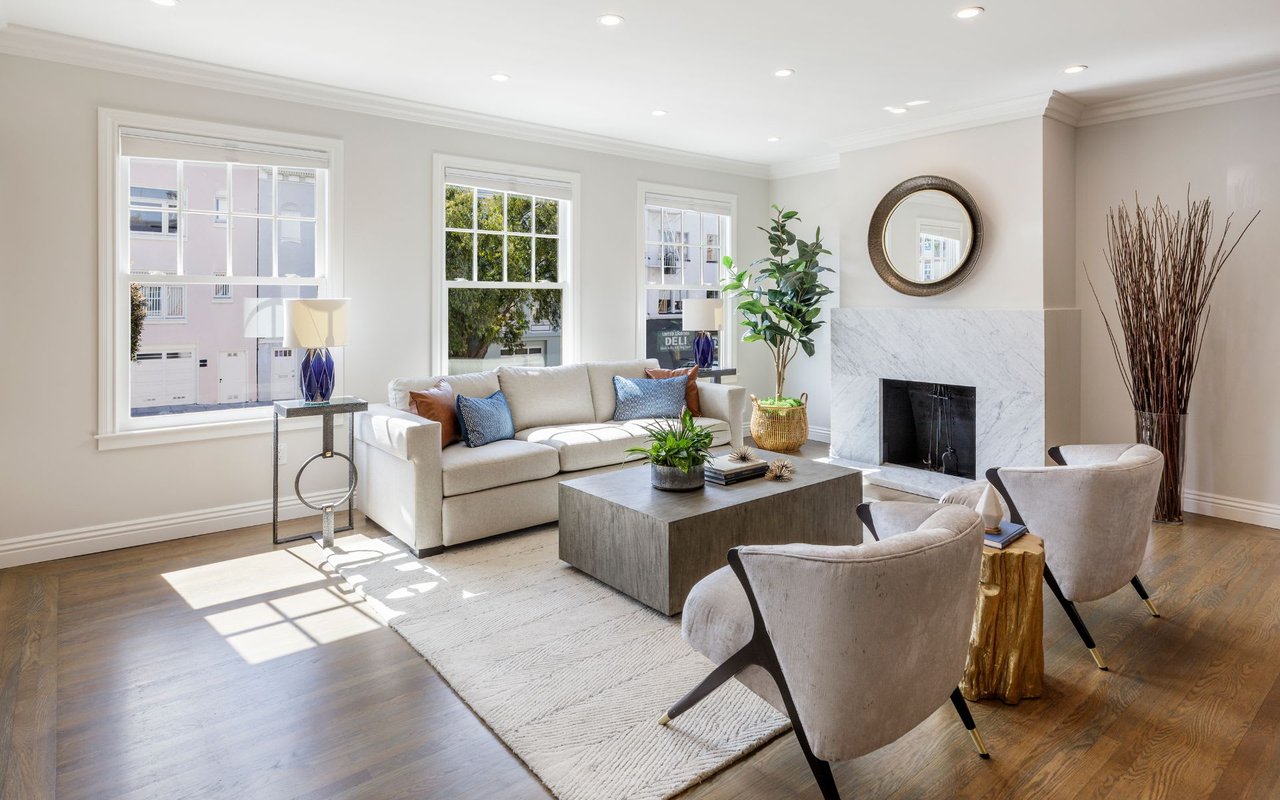 Renovated Marina Garden Condo