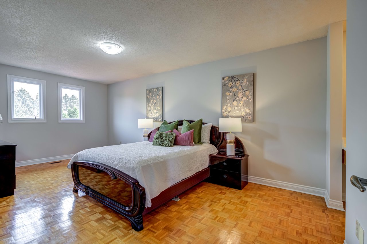 40 Crandall Dr