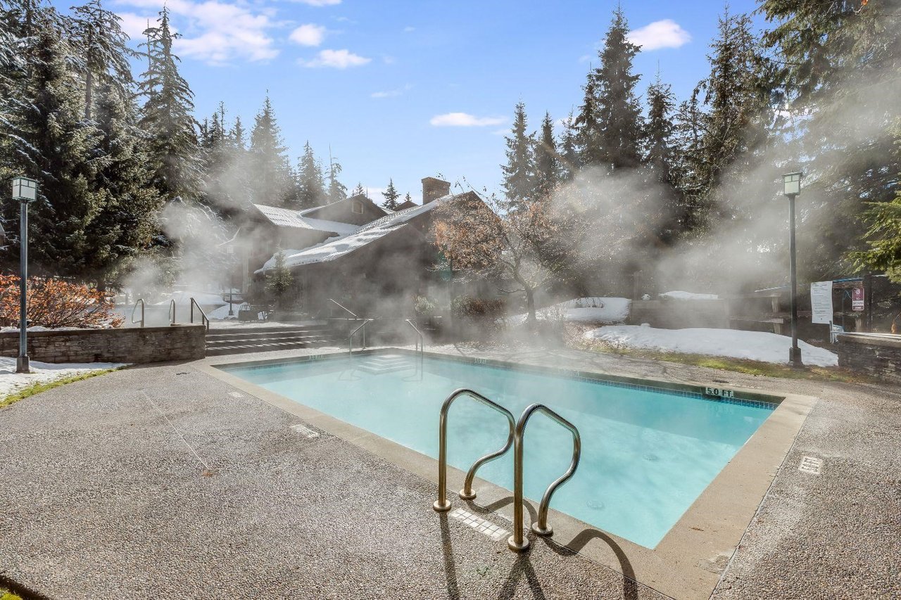 411 G4-4653 Blackcomb Wy