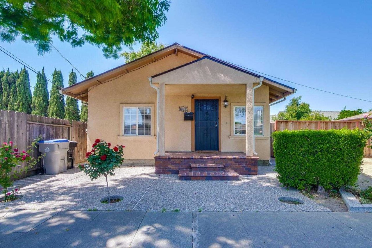 635 E Mission ST