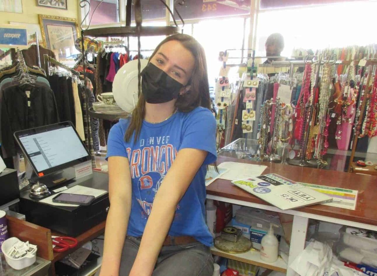 Los Altos Teen Recycles Vintage Clothes for a Cause