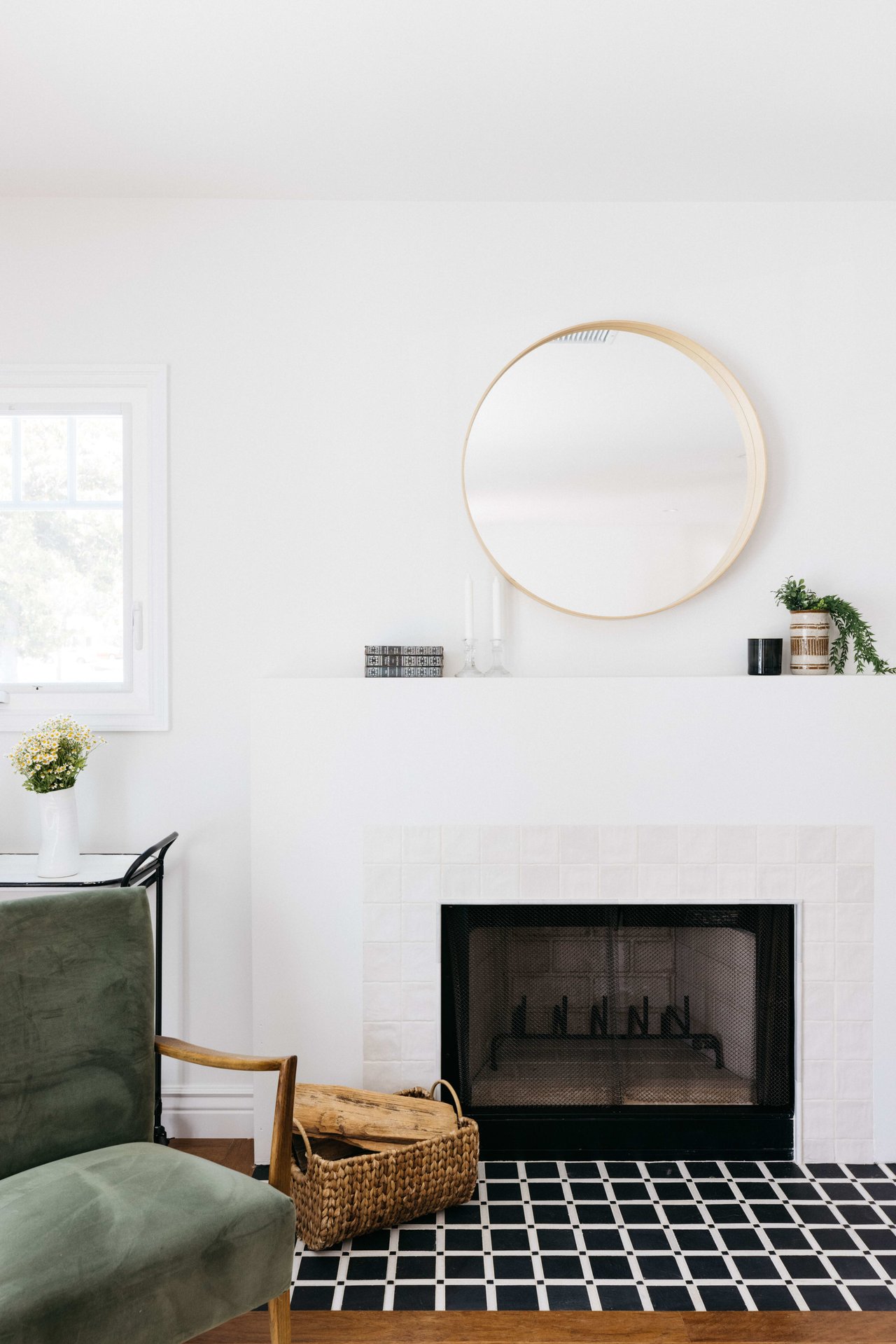 An updated California Bungalow compound in  Los Feliz