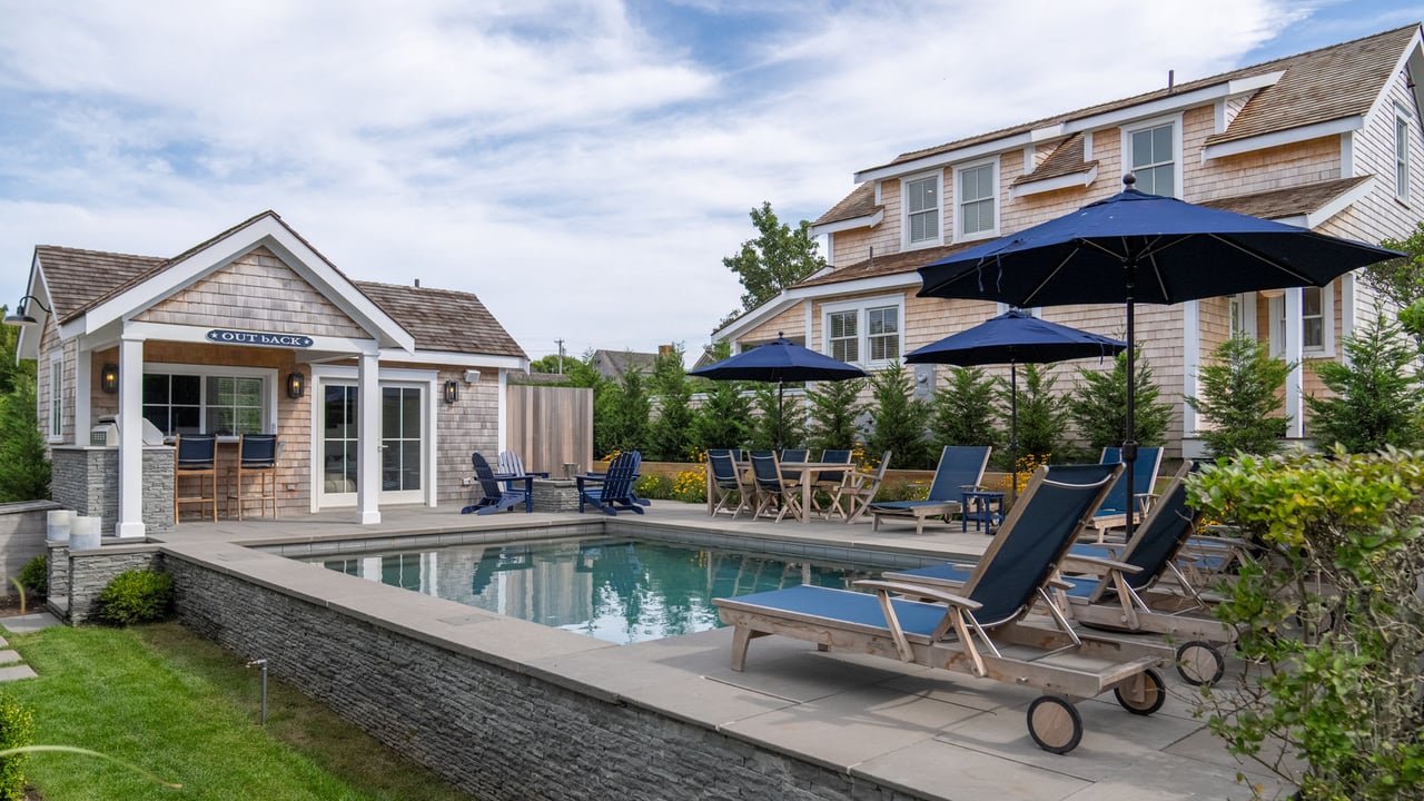 2 Hedgebury Lane | Nantucket