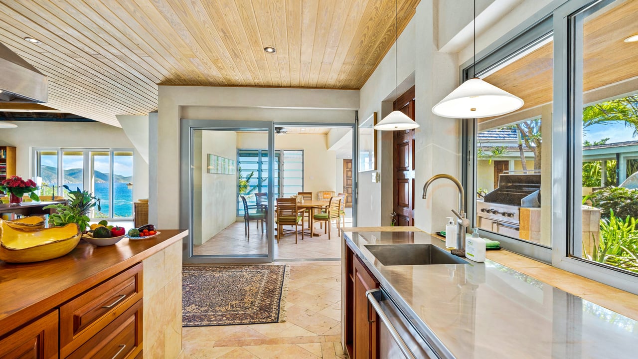 Reduced - Red Rock Villa