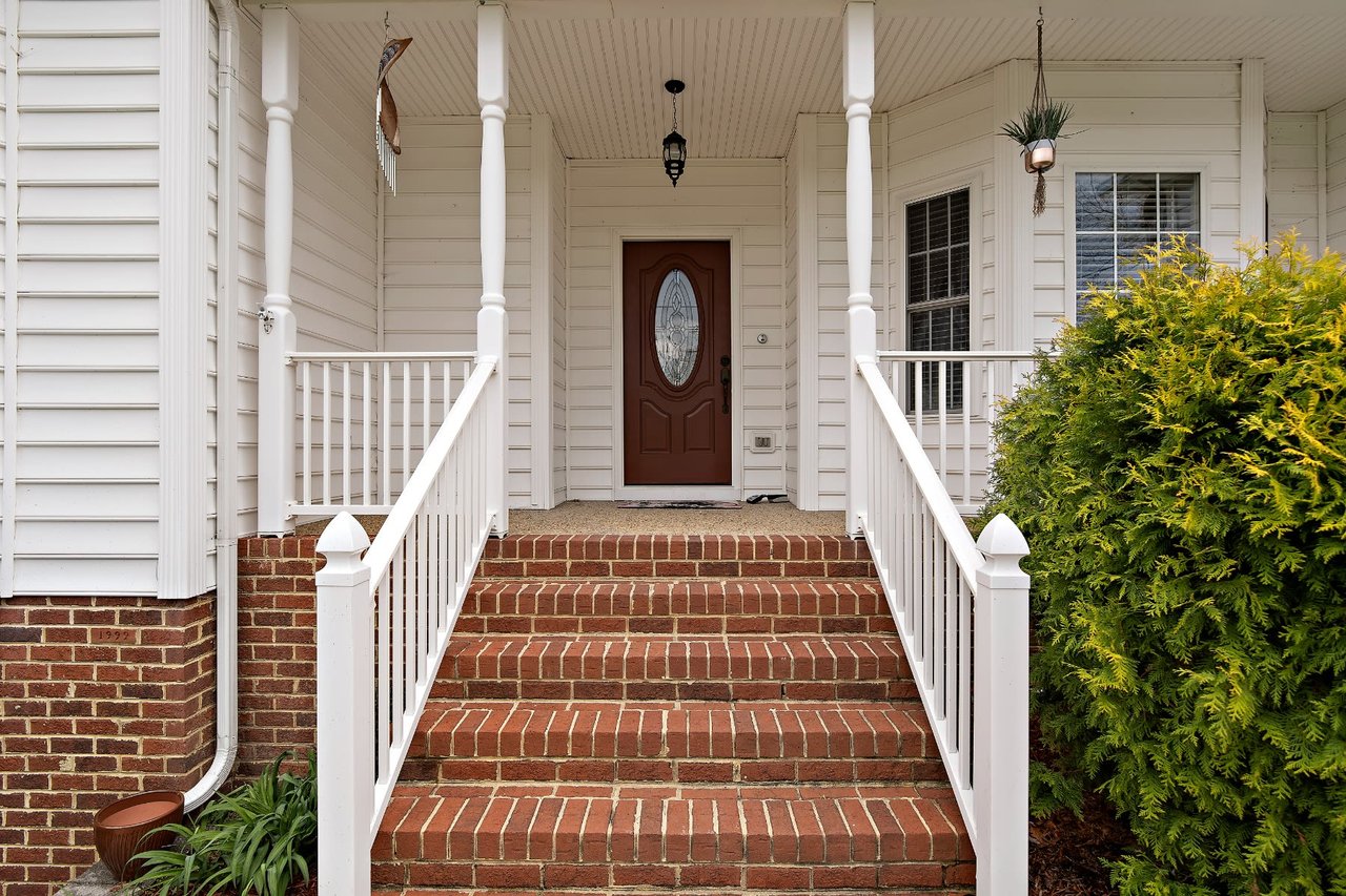 8805 Thornton Heath Drive