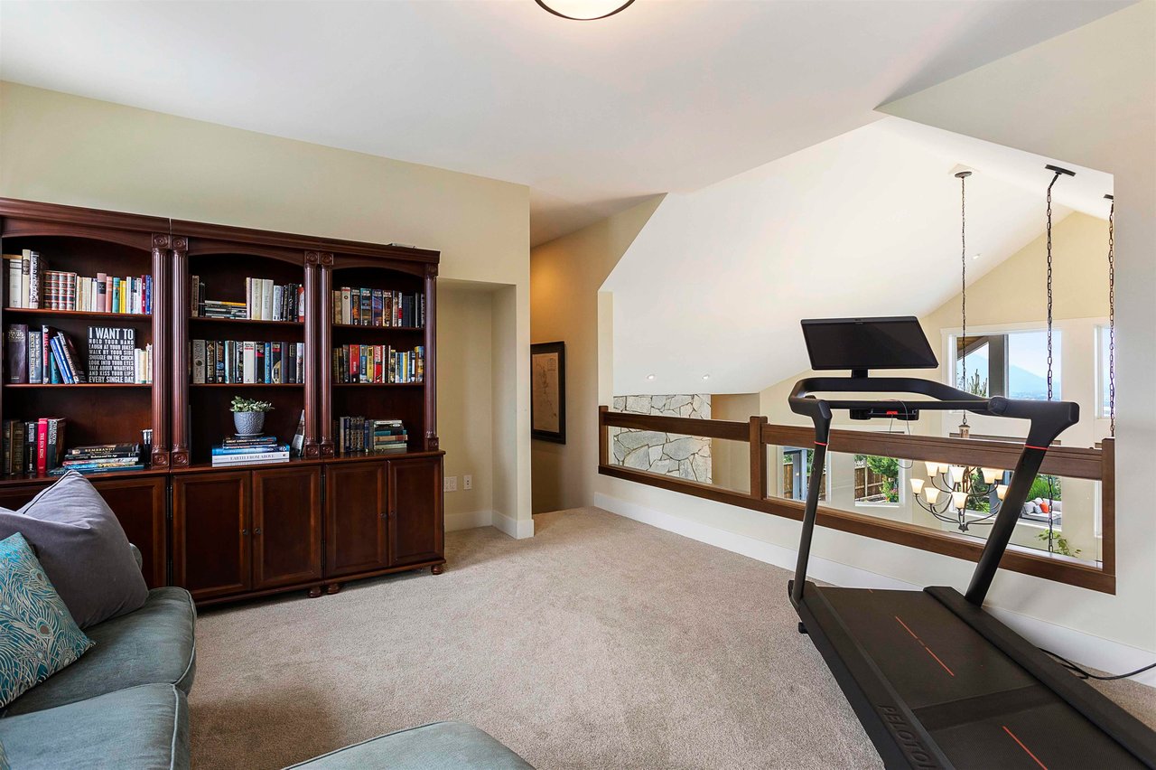 5399 Crimson Ridge