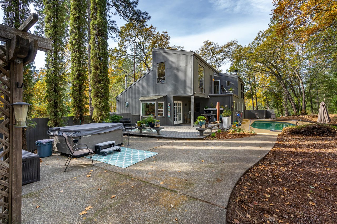Sophisticated Country Home