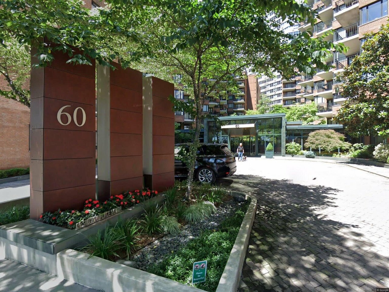 60 Sutton Pl, #16D