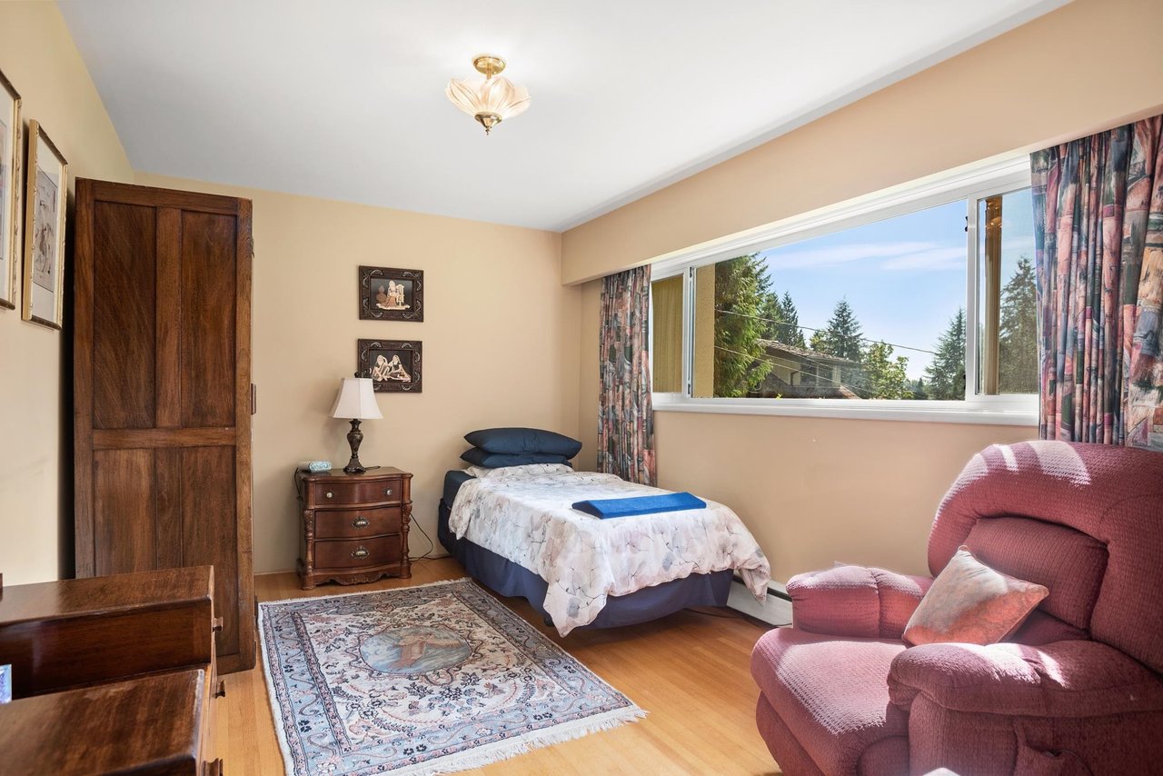 791 Southborough Drive, West Vancouver