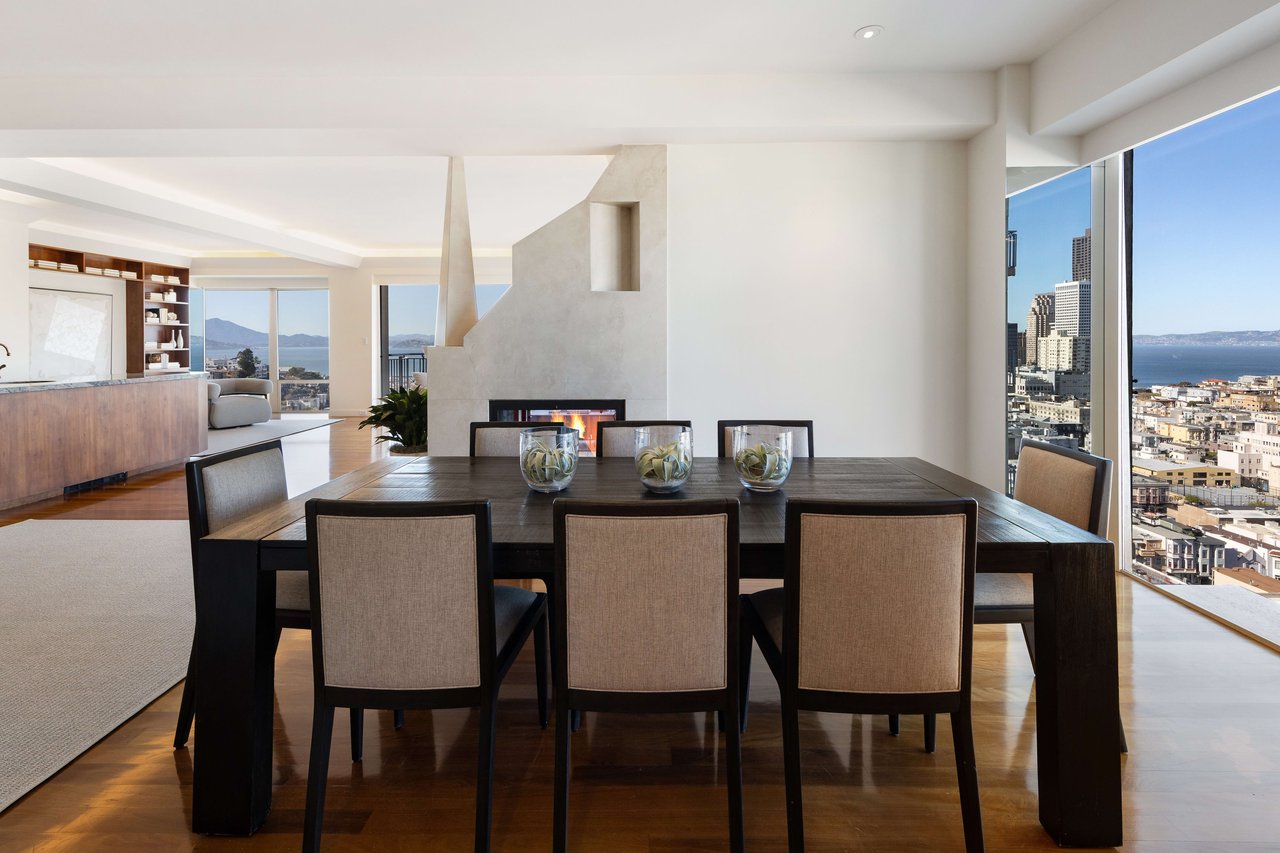 Showcase North Bay View Apartment