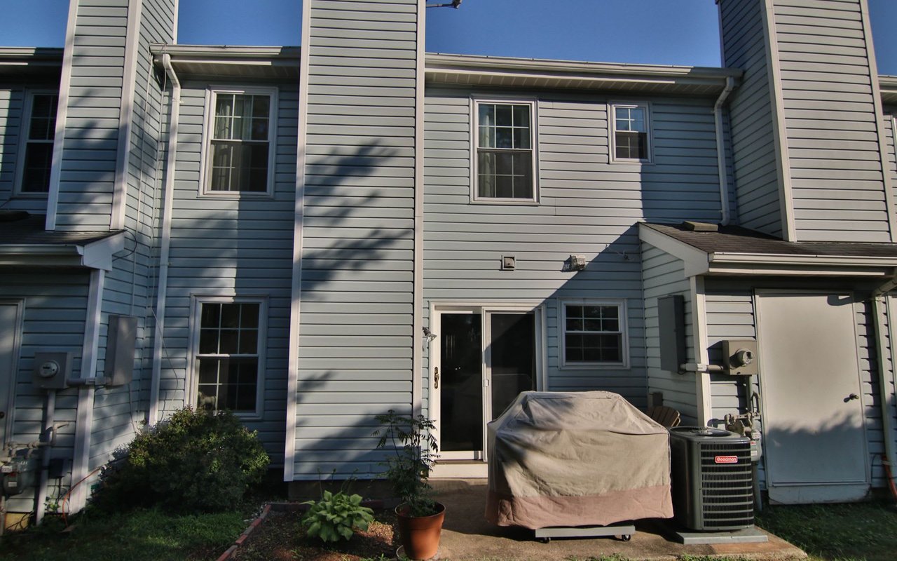 372 HAWKSHEAD WAY