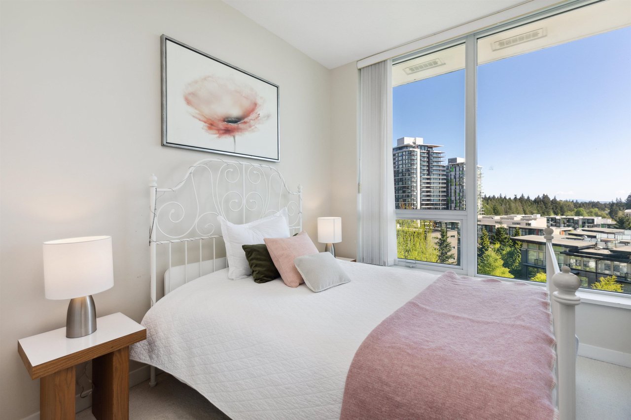 805-5728 Berton Avenue, Vancouver