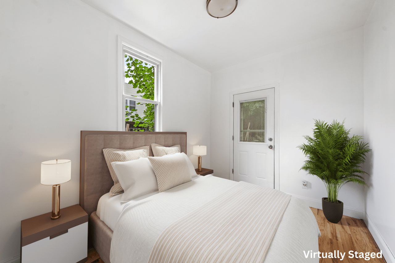 662 Burke Ave
