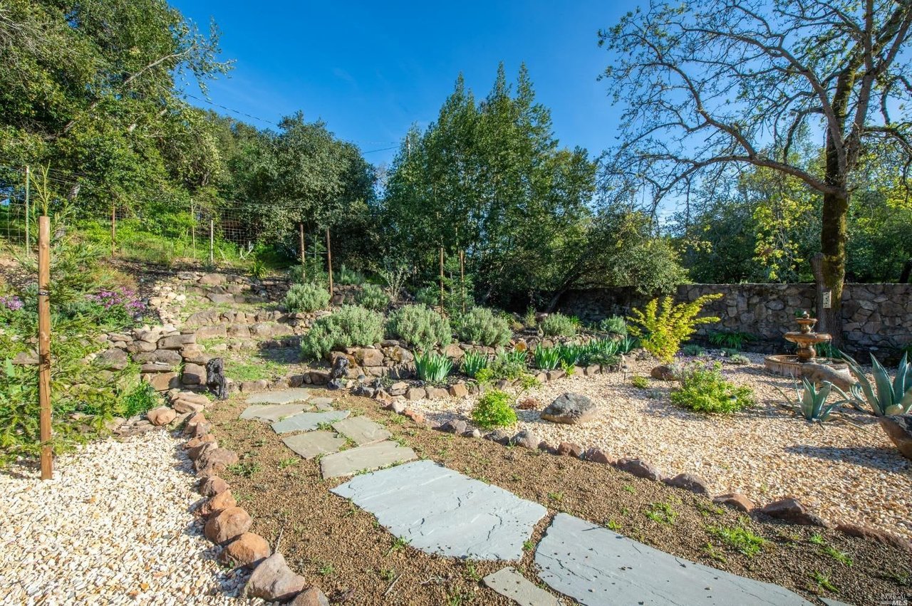 4881 Bennett Valley Rd