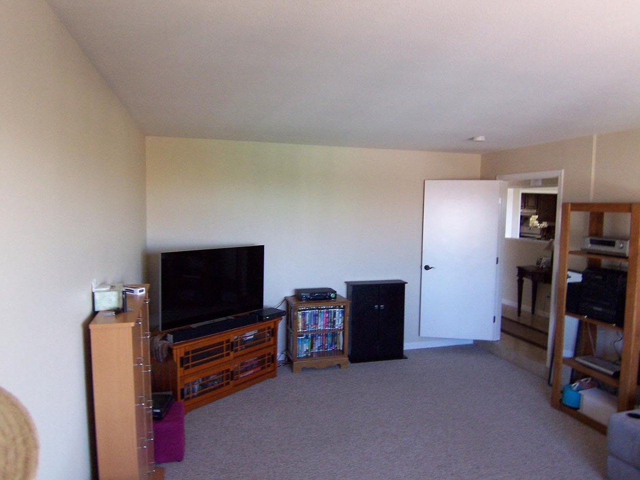 1246 Amador Ave