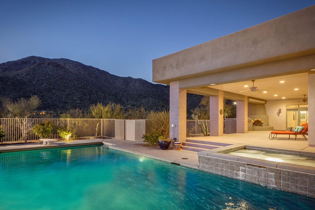 A Desert Oasis Within An Exclusive Gated Community 