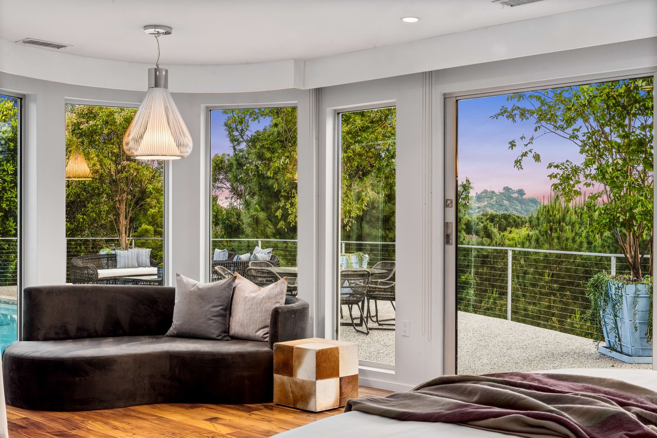 8040 Okean Ter, Laurel Canyon