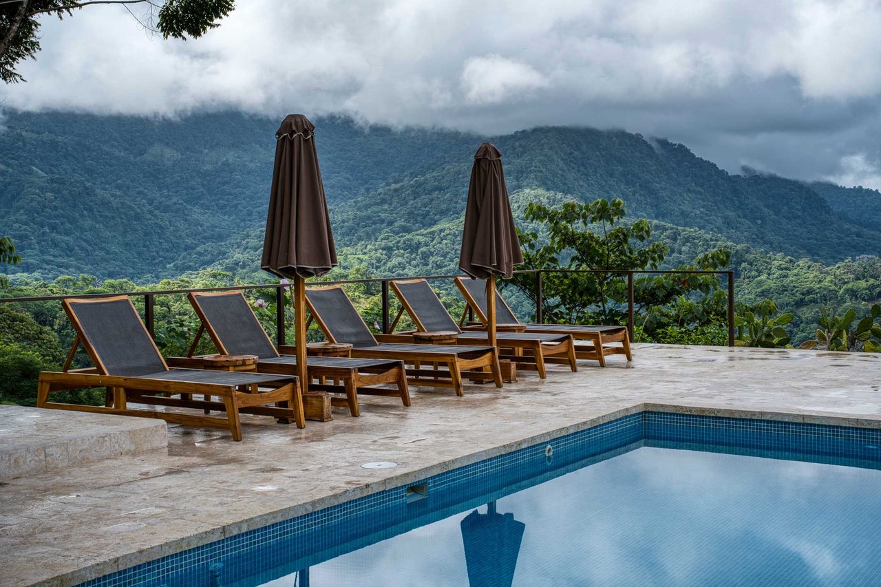 Award Winning Boutique Hotel - Bed and Breakfast