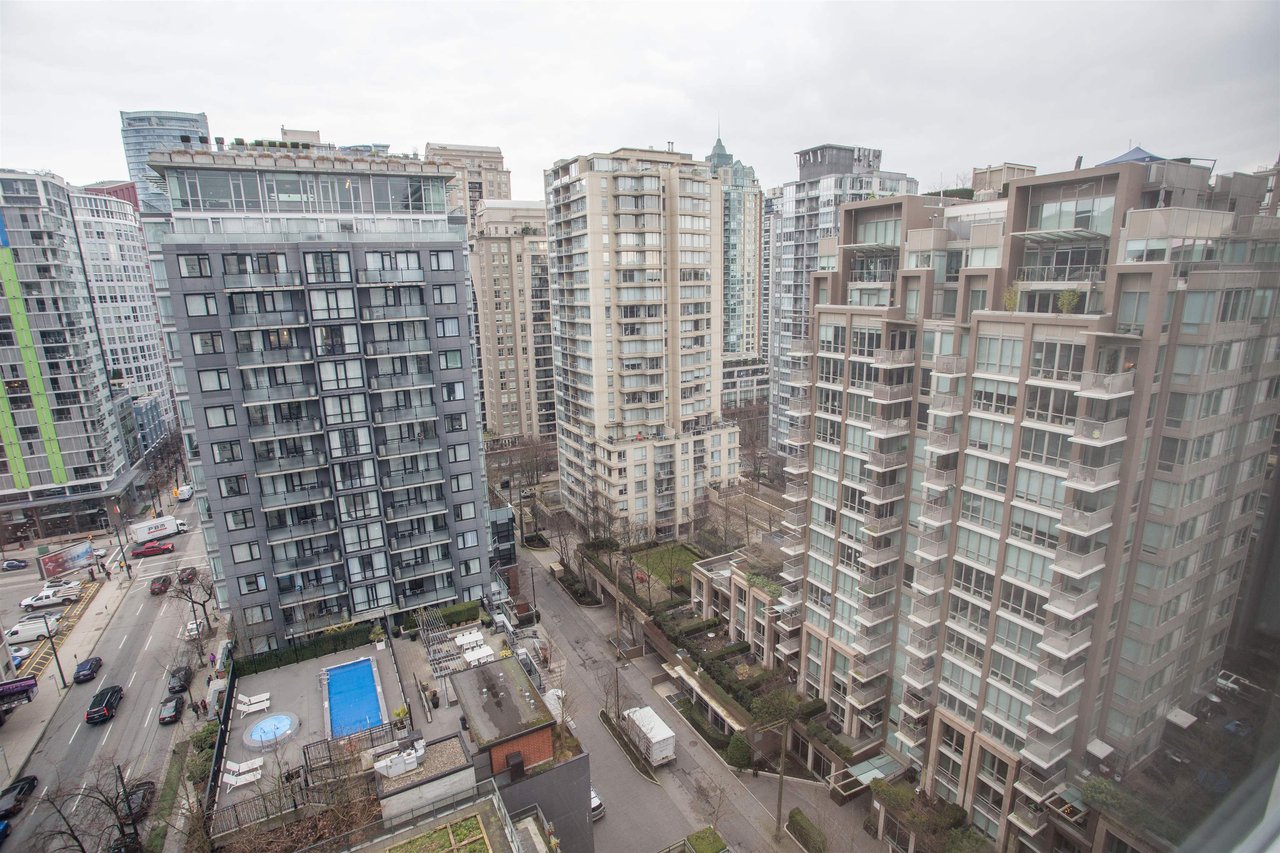 1903-1082 Seymour Street, Vancouver