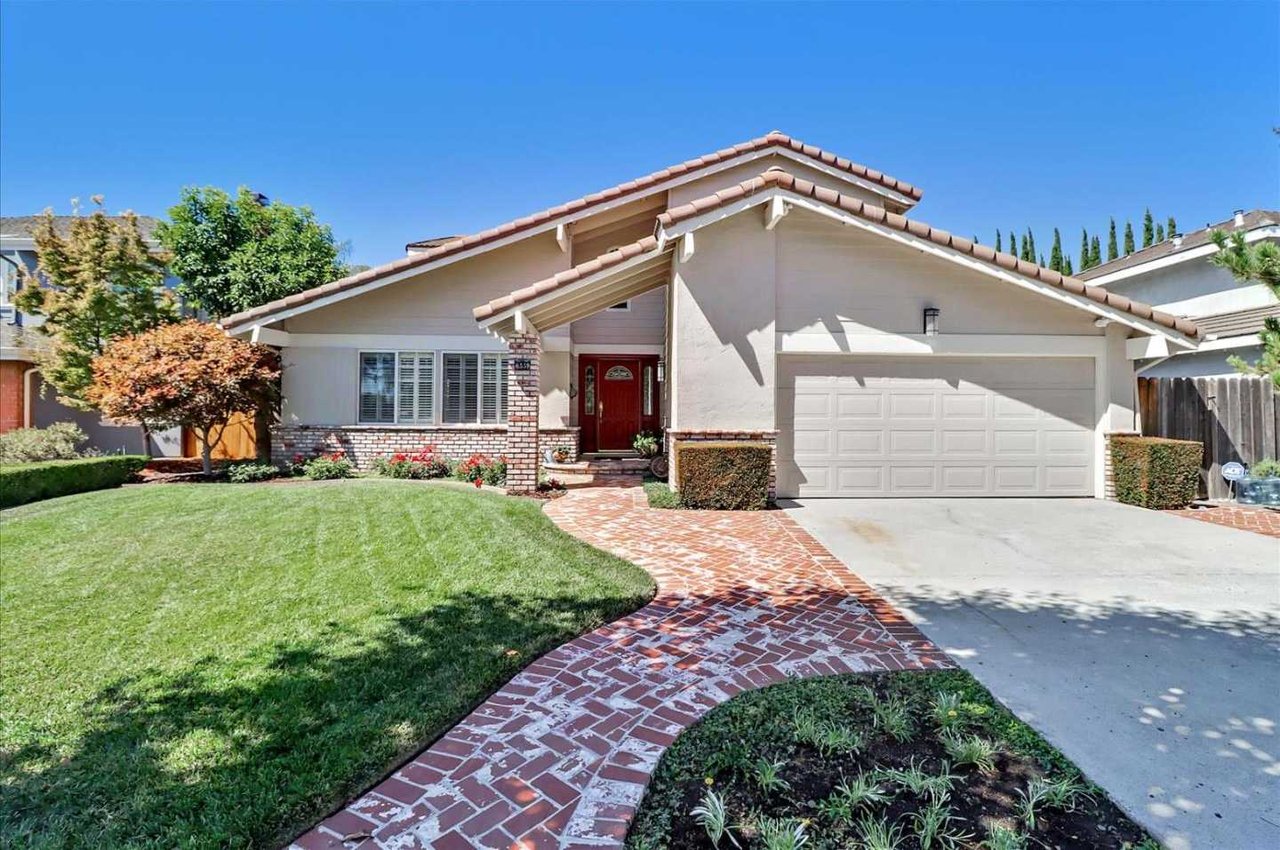 6559 San Ignacio AVE