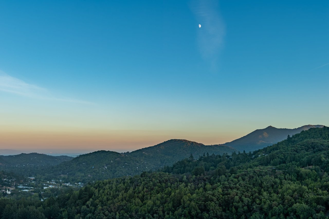 555 Iron Springs Road, Fairfax