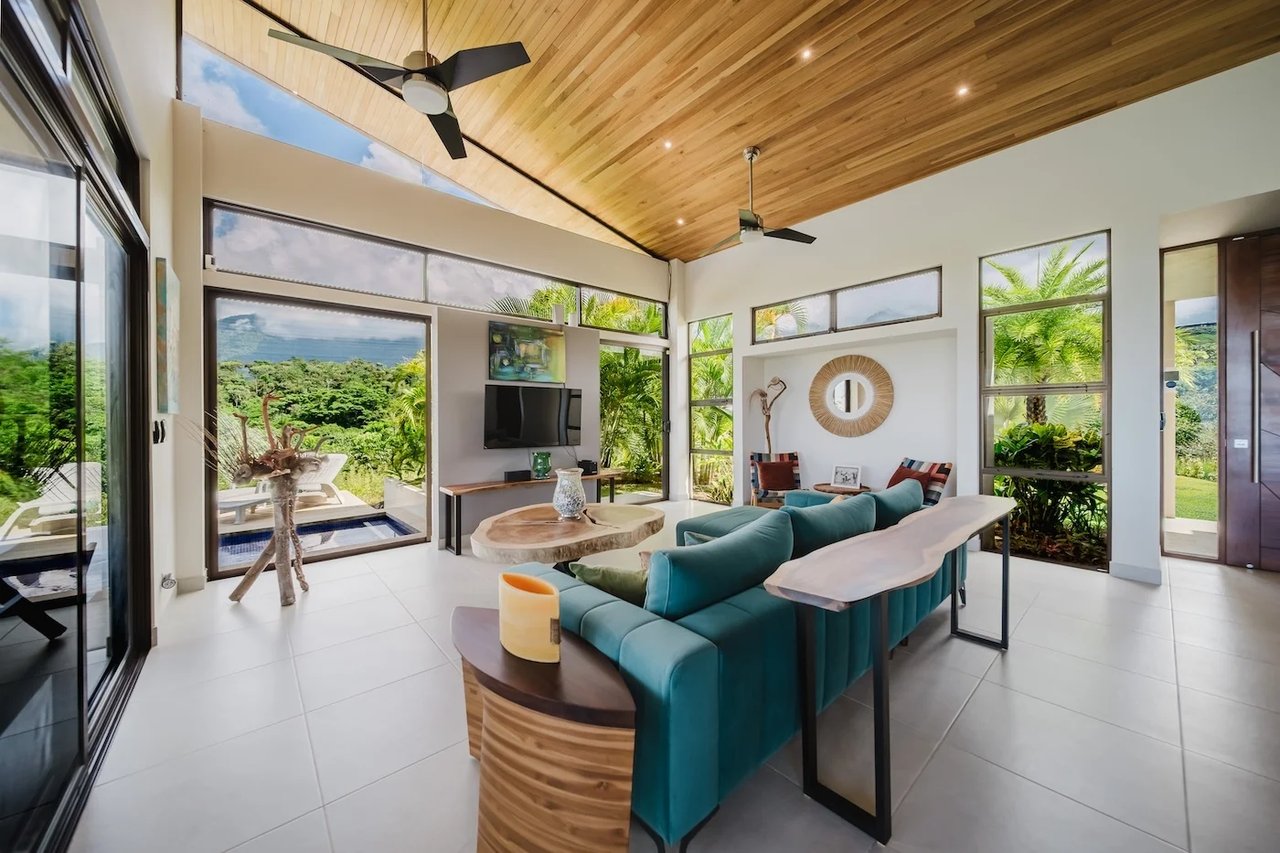 Ocean View Luxury Home, Ojochal, Puntarenas