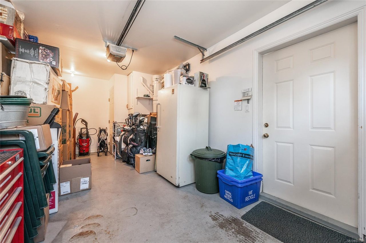 24-108 Aldersmith Pl