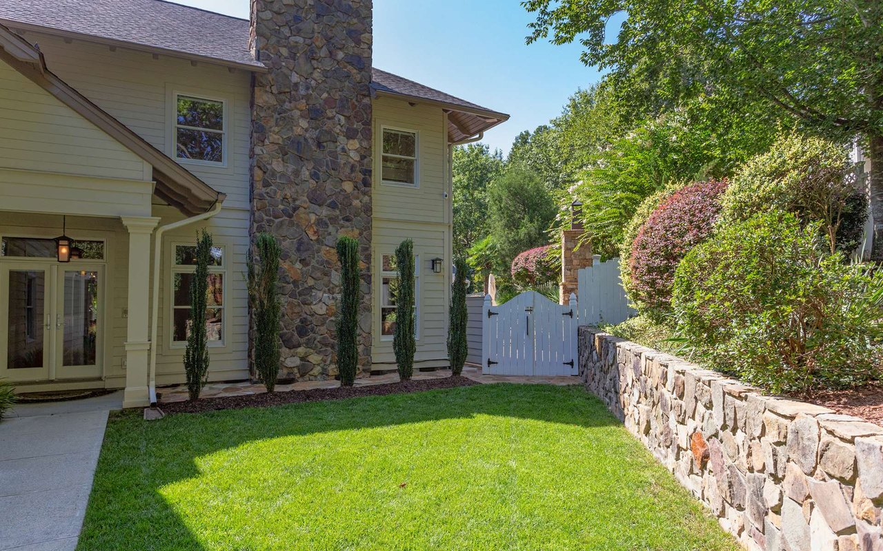 100 Arlen Park Dr