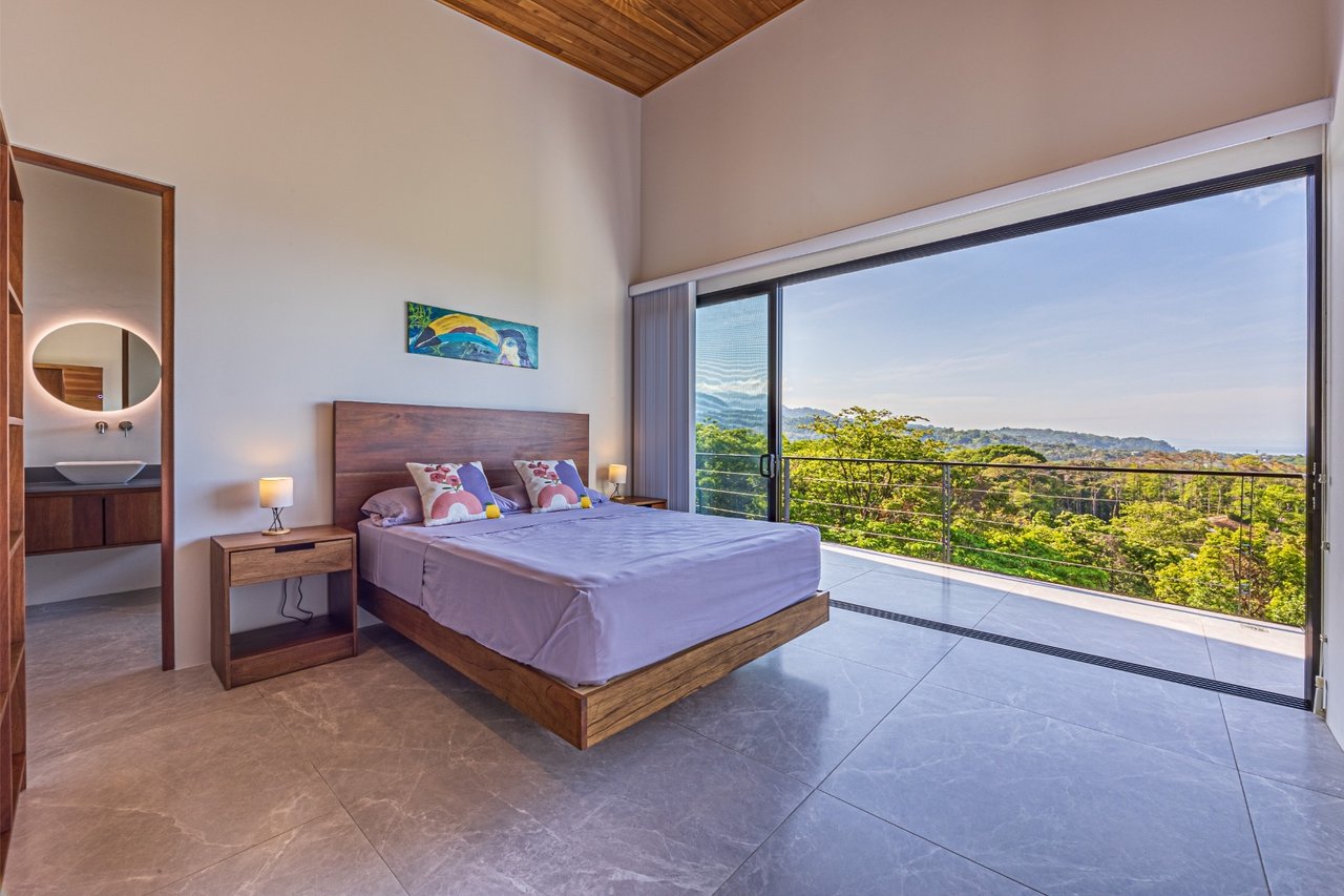 Solar Eco Estate with Guest House, Uvita, Puntarenas