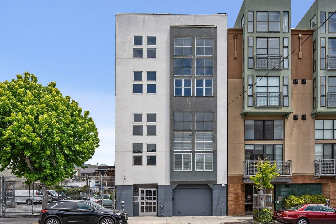 Dramatic SOMA Loft