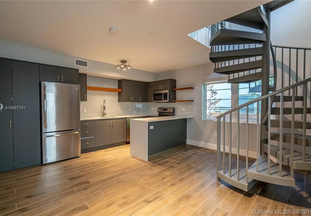 1521 Michigan Ave #5 