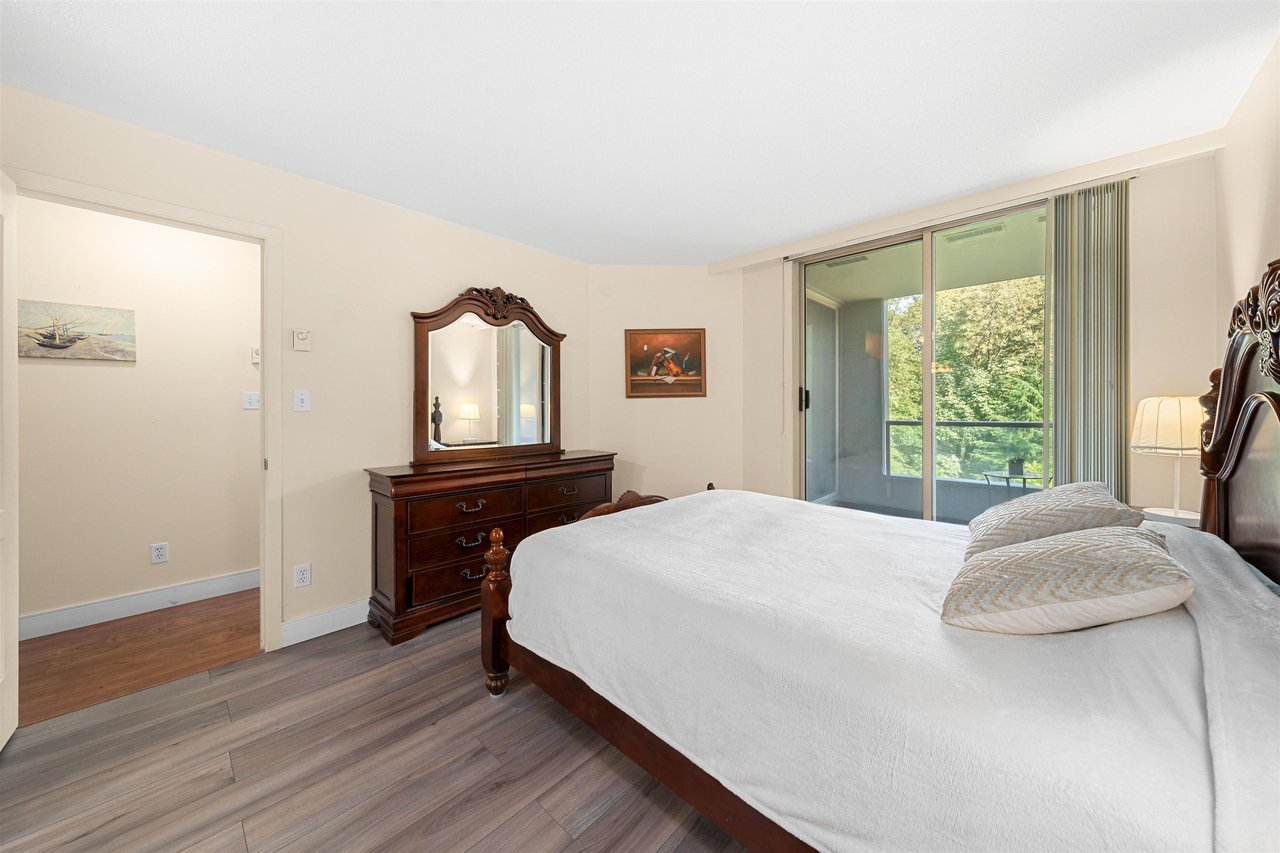 512-1327 E Keith Rd