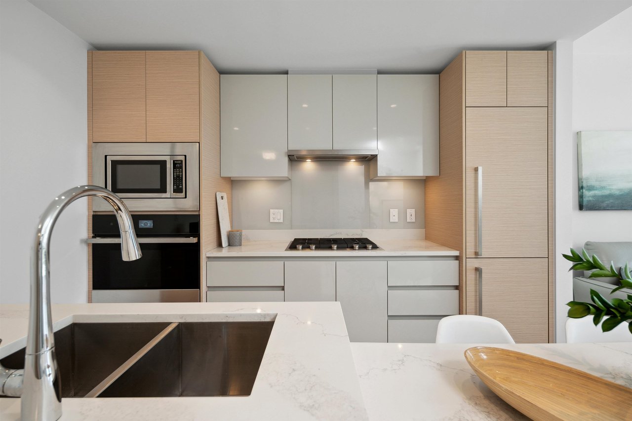 1708-3538 Sawmill Cres