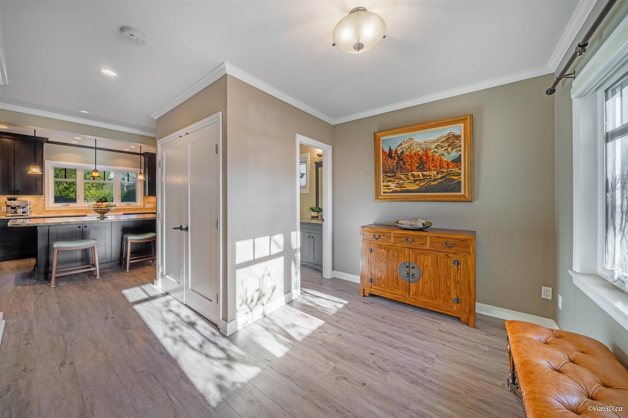 2885 W 20th Ave