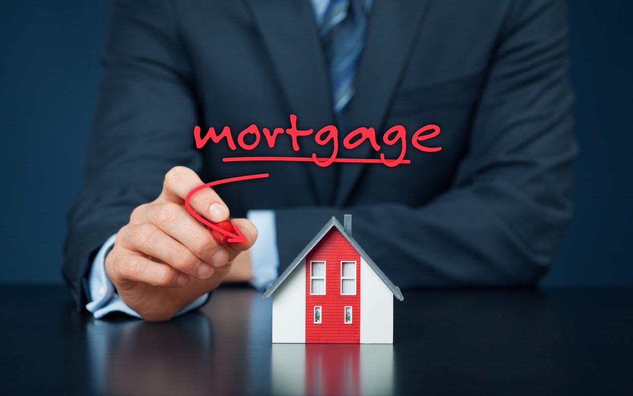 Freddie Mac: Mortgage Rates Hold Steady After…