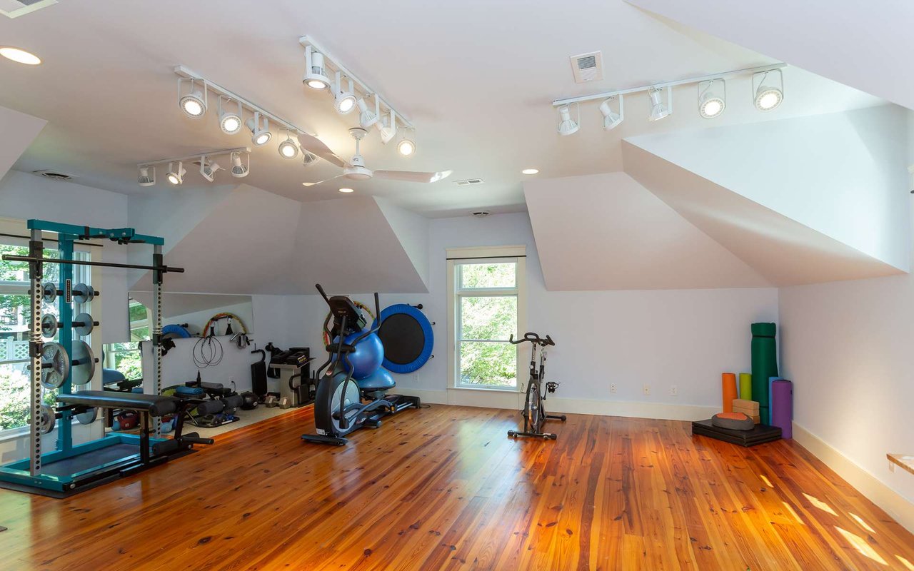 100 Arlen Park Dr