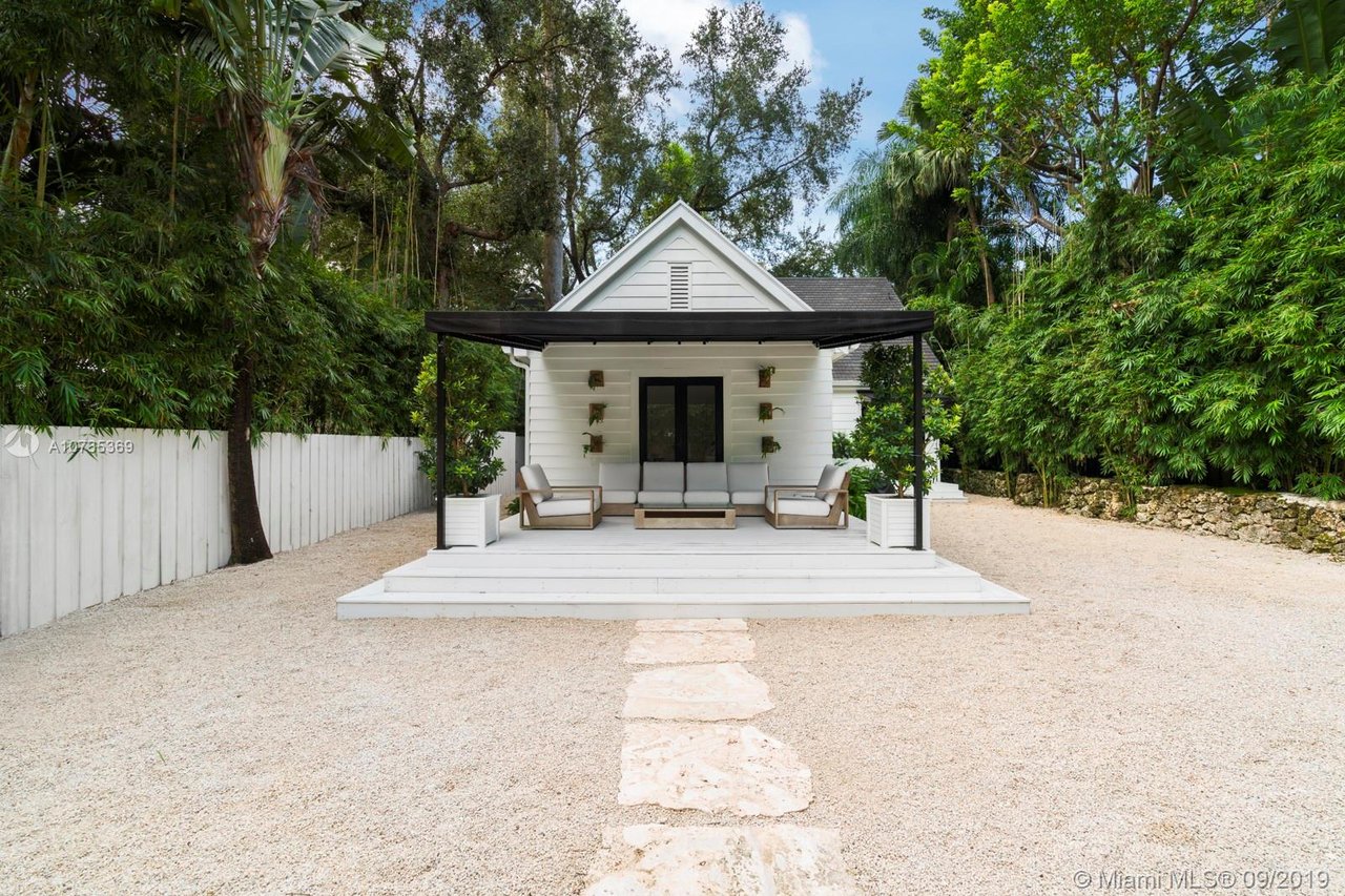 3679 Bouganvillea Road