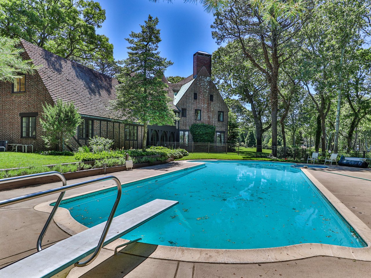 Waterfront Legacy Property on Oyster Harbors