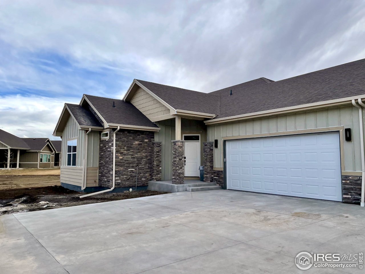 3686 Prickly Pear Dr